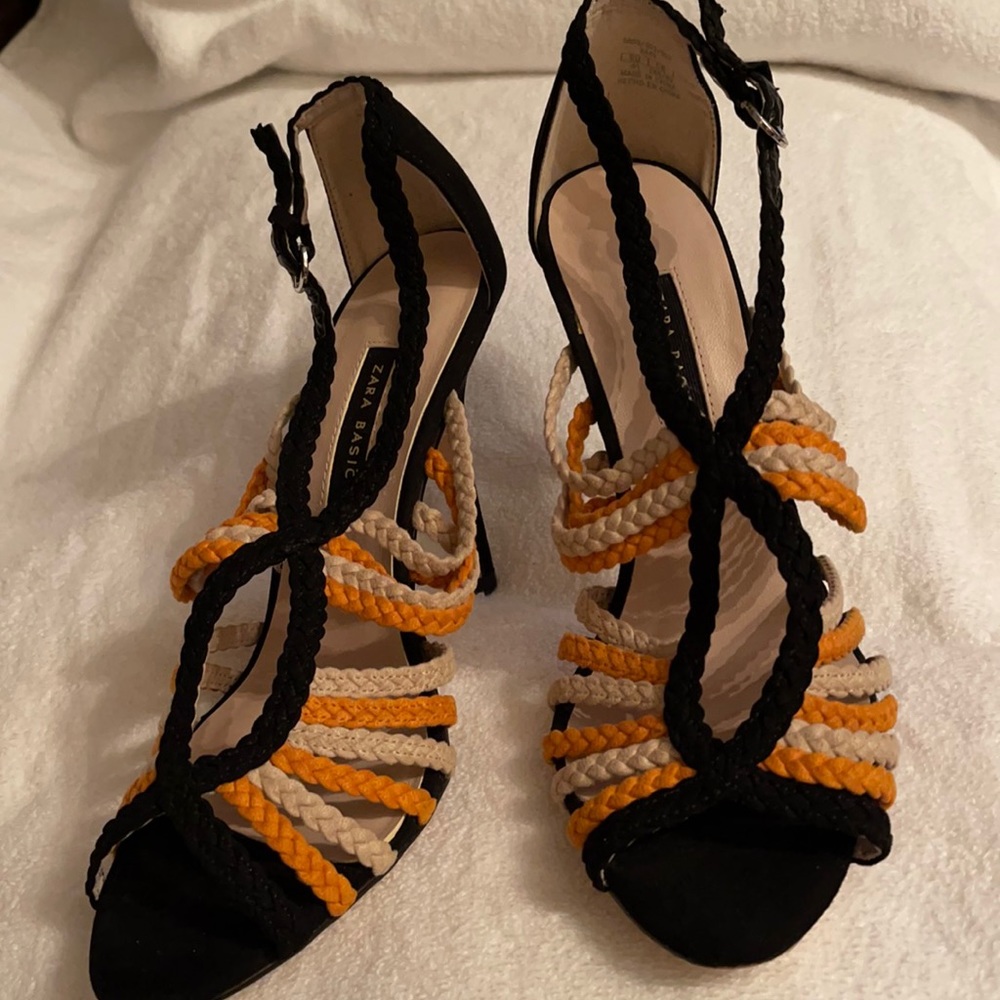 Zara Basic Sandals Multi Strap Never Worn Sz 41/10 - image 1